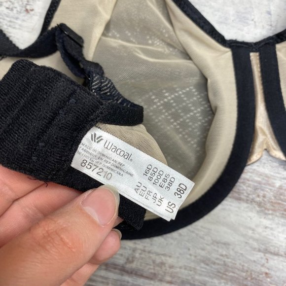 Wacoal black lace Full Coverage bra 38D - Picture 6 of 8